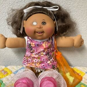 Cabbage Patch Kid Girl African American Brown Hair Brown Eyes WCT-55K 2015